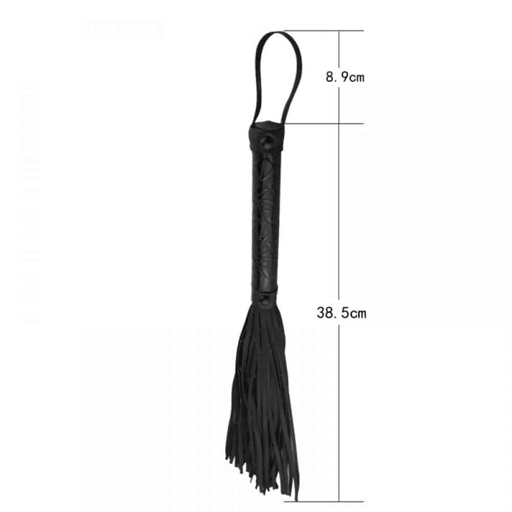 dimensões de chicote preto