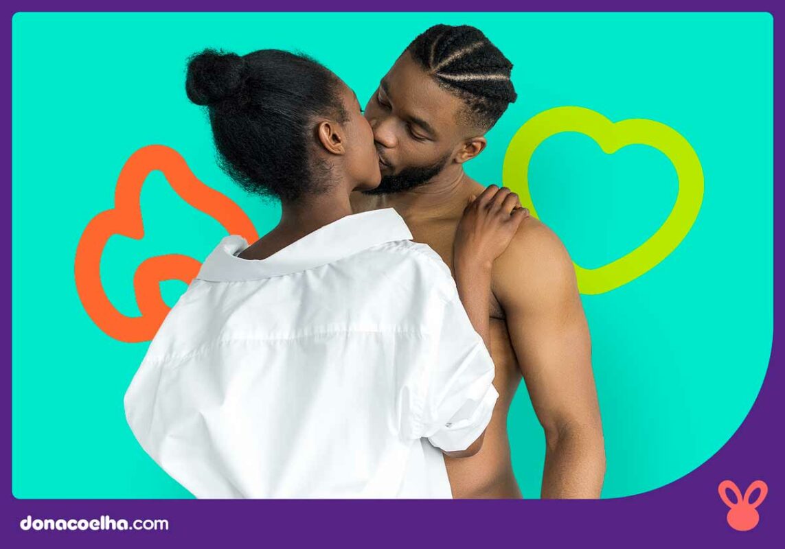 casal se beijando