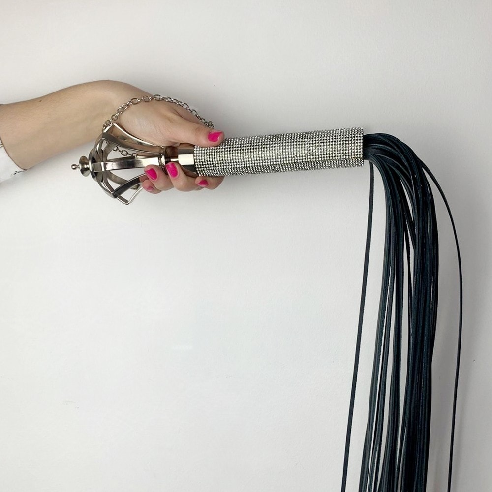 royal flogger chicote em couro