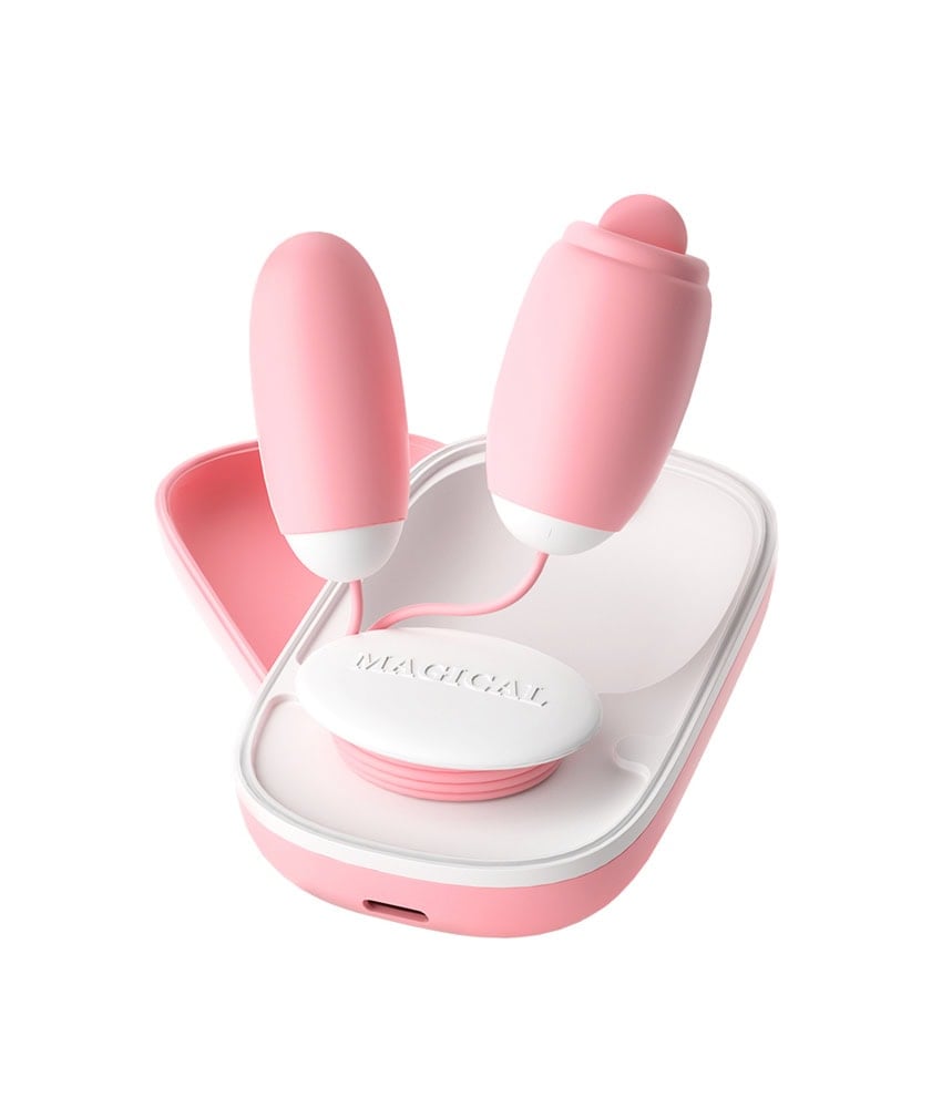 Bastão veicular rosa na case branca com detalhes rosa e design delicado, ideal para massagens e bem-estar feminino, disponível na Dona Coelha.