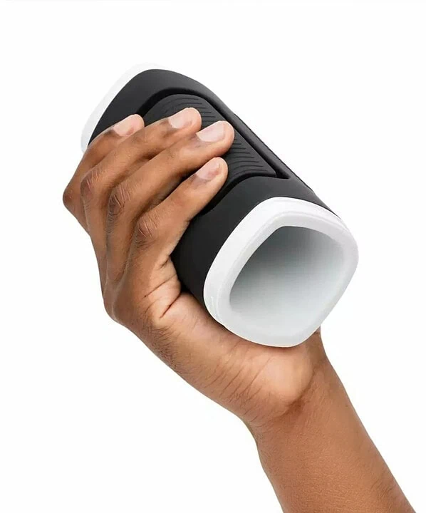 Masturbador com controle de calor Lovense, produto para prazer íntimo.