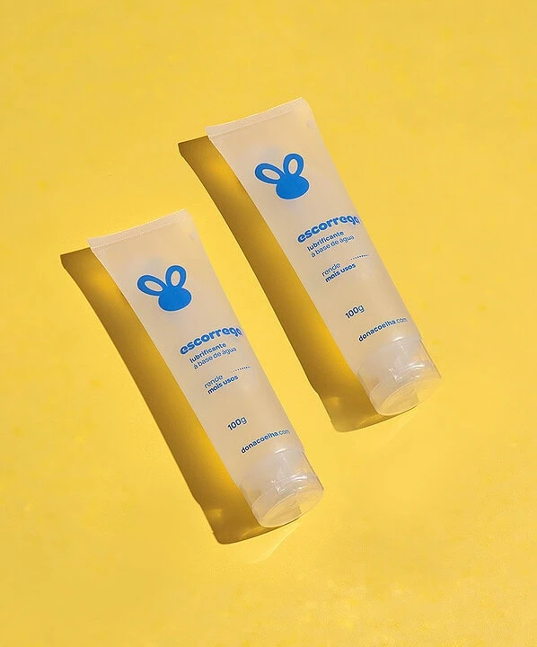 Creme hidratante facial com fórmula suave, ideal para cuidados diários da pele.