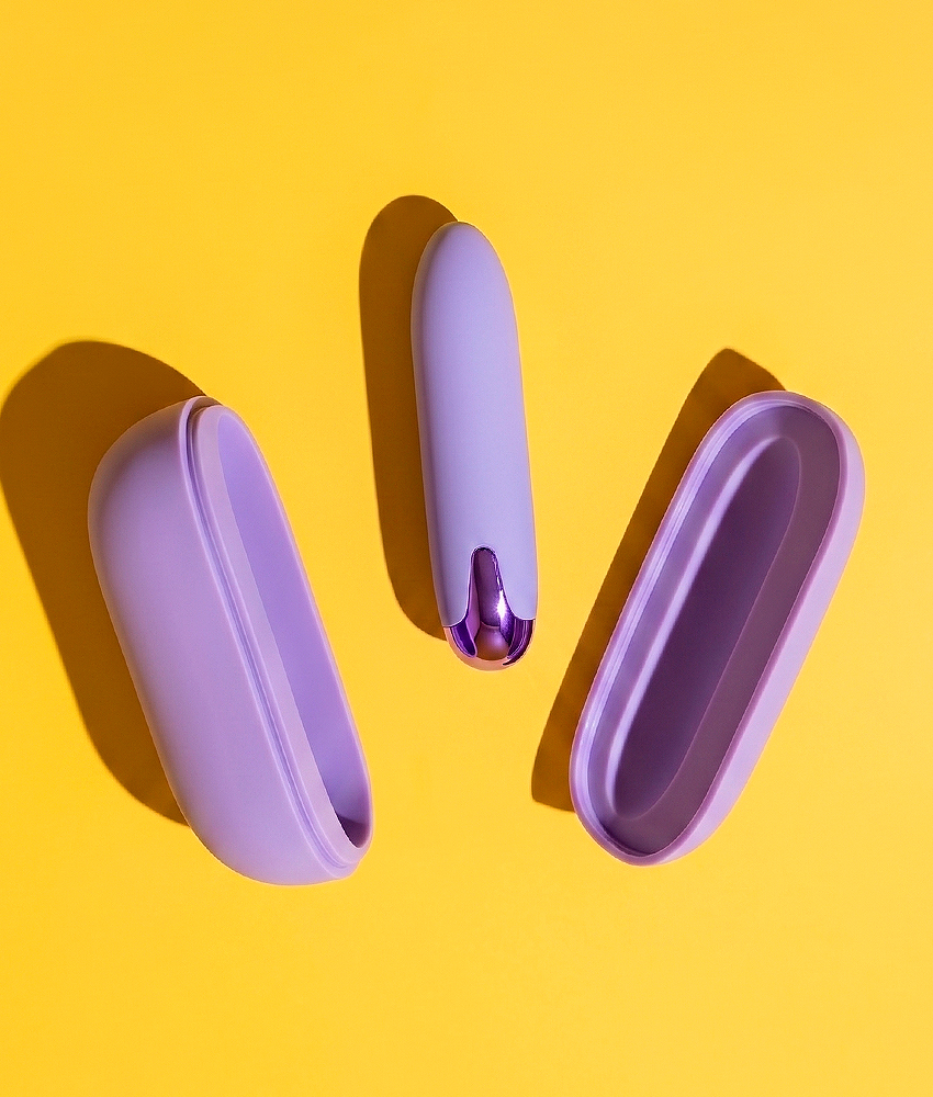 Cálice de silicone rosa para alimentos, fácil de limpar e seguro para crianças.
