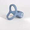 Anel peniano vibratório azul para estimulação sexual.