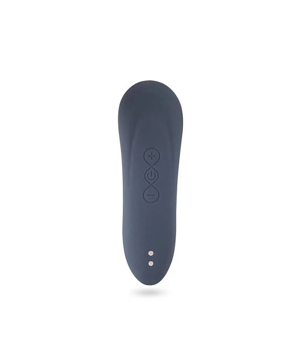 Estimulador de clitóris Sensevibe Slim em tom cinza escuro.